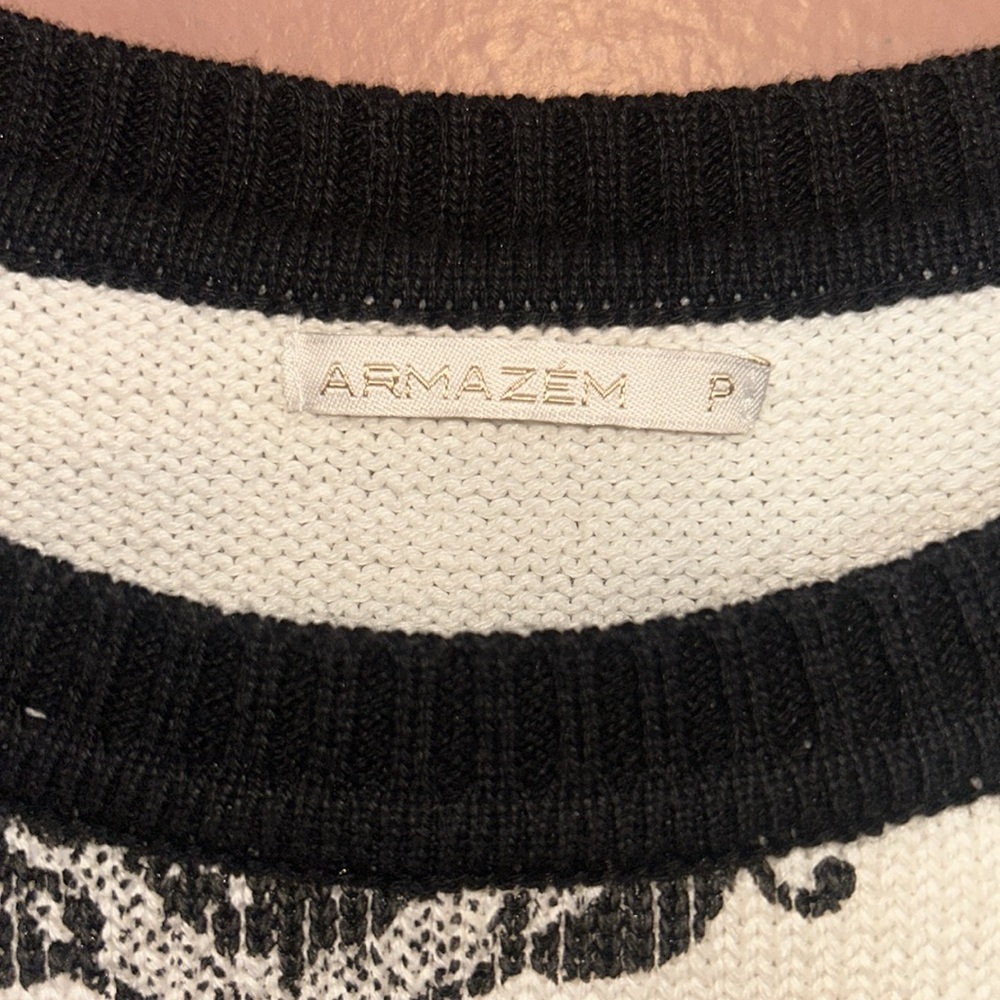 WOMANS ARMAZEN SMALL SWEATER - Picture 5 of 8